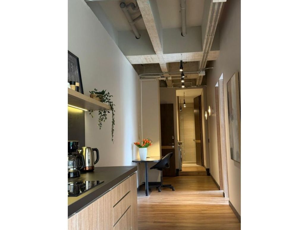 Apartamento de 2 alcobas en venta en Chico, Bogotá, 154 m² · foto 4 de 20