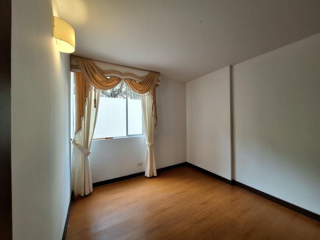 Apartamento de 3 alcobas en venta en El Codito, Bogotá, 67 m² · foto 17 de 20