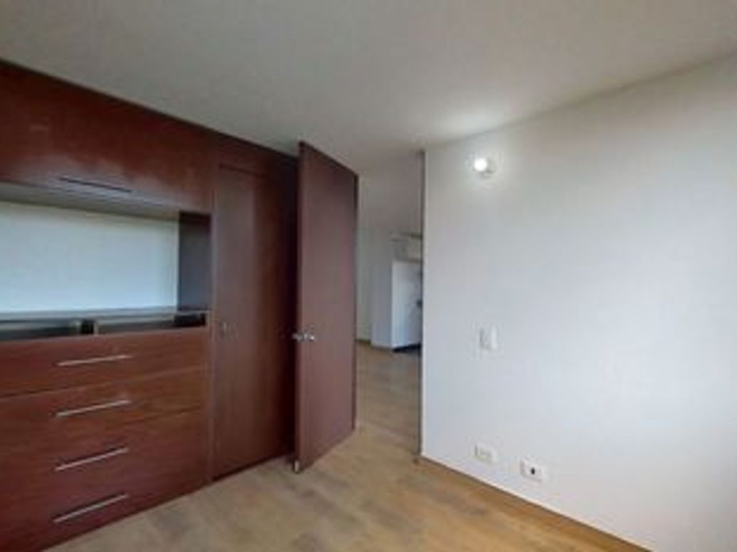Apartamento de 2 alcobas en venta en El Triángulo, Bogotá, 48 m² · foto 8 de 13