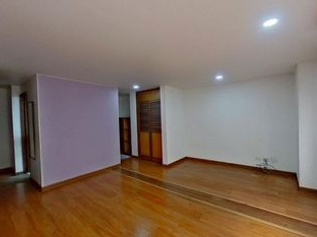 Apartamento de 1 alcoba en venta en Antiguo Country, Bogotá, 68 m² · foto 9 de 12
