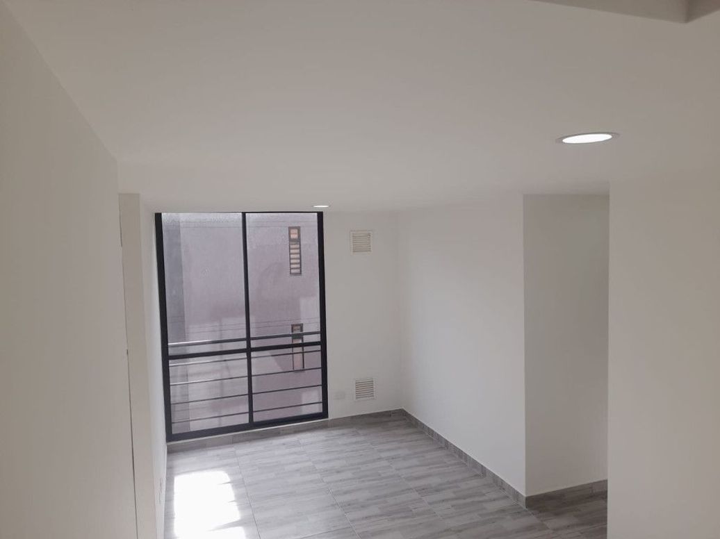 Apartaestudio en venta en Estoril, Bogotá, 60 m² · foto 8 de 12