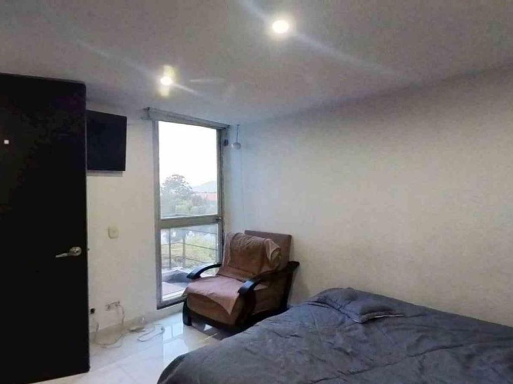 Apartamento de 3 alcobas en venta en Valladolid, Bogotá, 45 m² · foto 4 de 12