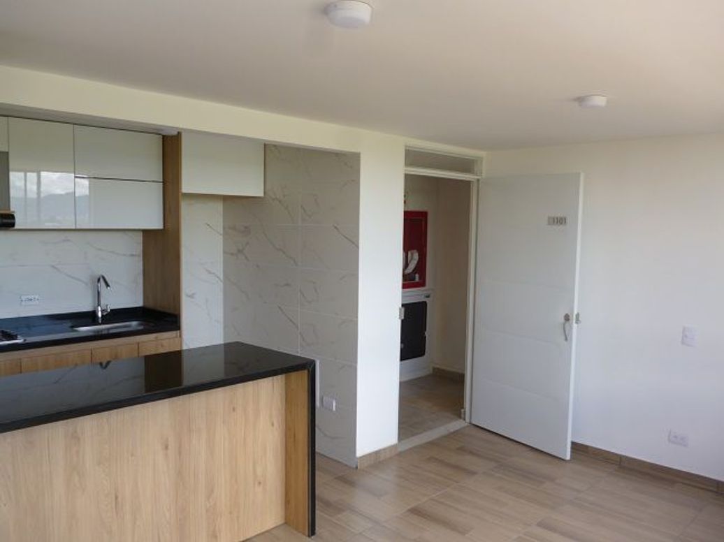 Apartamento de 2 alcobas en arriendo en Casa Blanca, Bogotá, 47 m² · foto 3 de 20