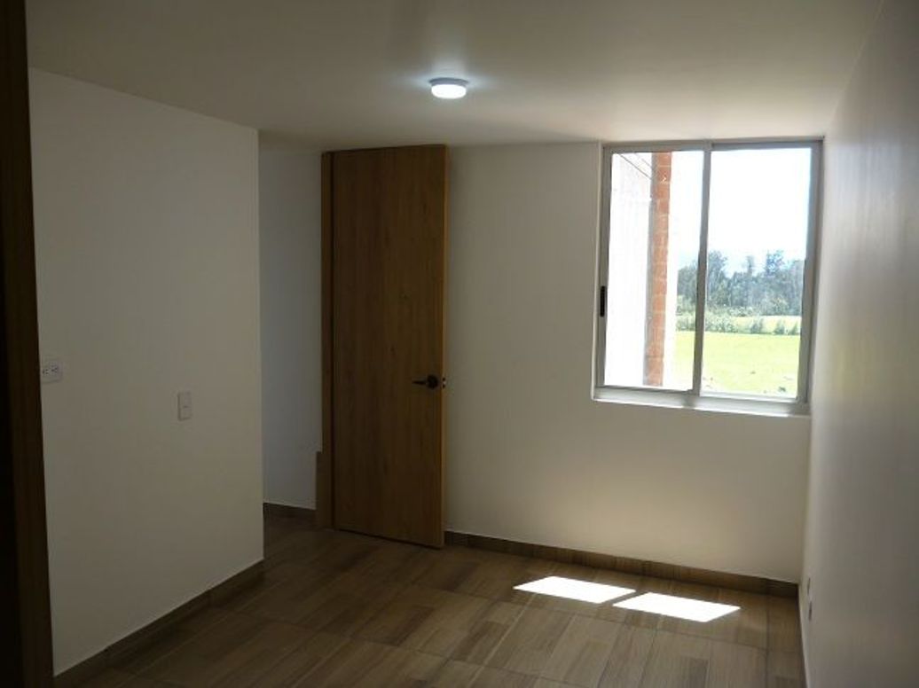 Apartamento de 2 alcobas en arriendo en Casa Blanca, Bogotá, 47 m² · foto 16 de 20