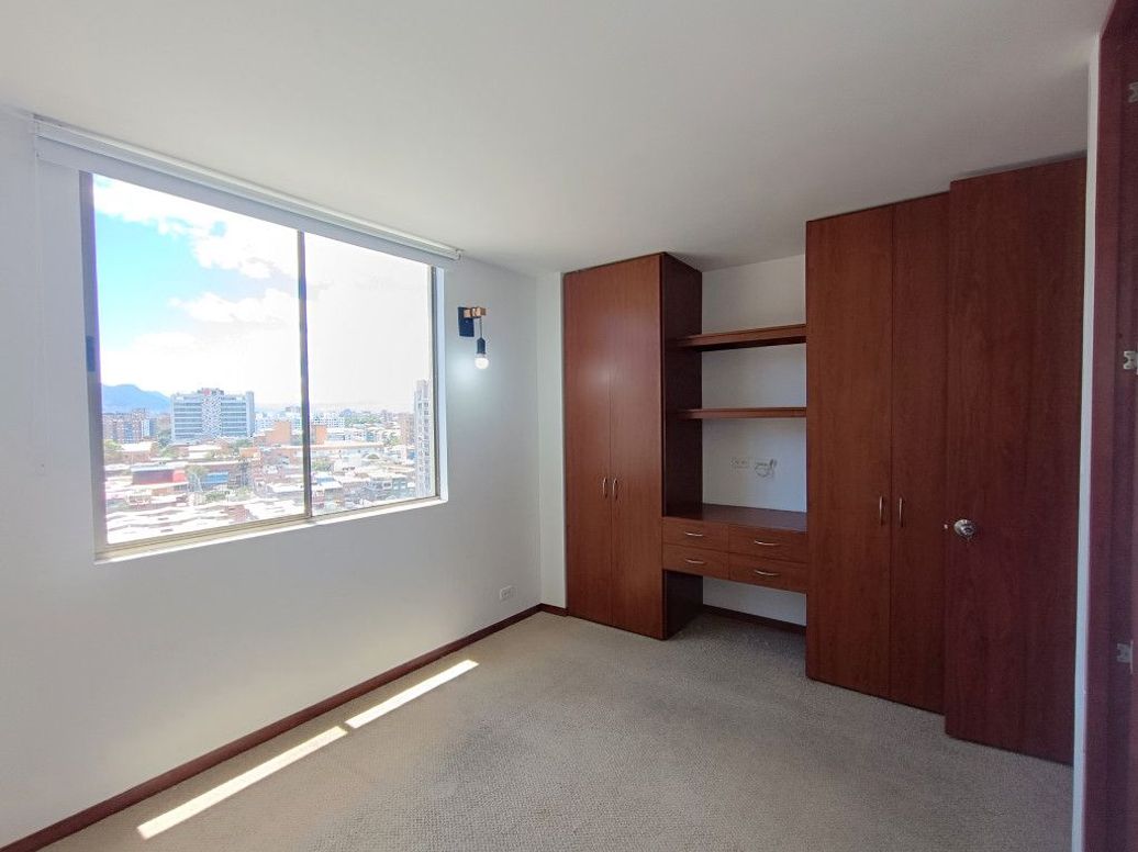 Apartamento de 2 alcobas en arriendo en Pradera Norte, Bogotá, 74 m² · foto 12 de 15