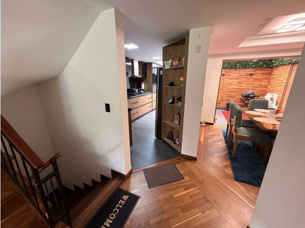 Casa de 3 alcobas en venta en Gratamira, Bogotá, 225 m² · foto 14 de 20