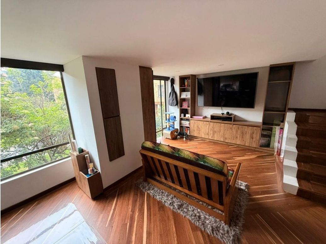 Casa de 3 alcobas en venta en Gratamira, Bogotá, 225 m² · foto 15 de 20