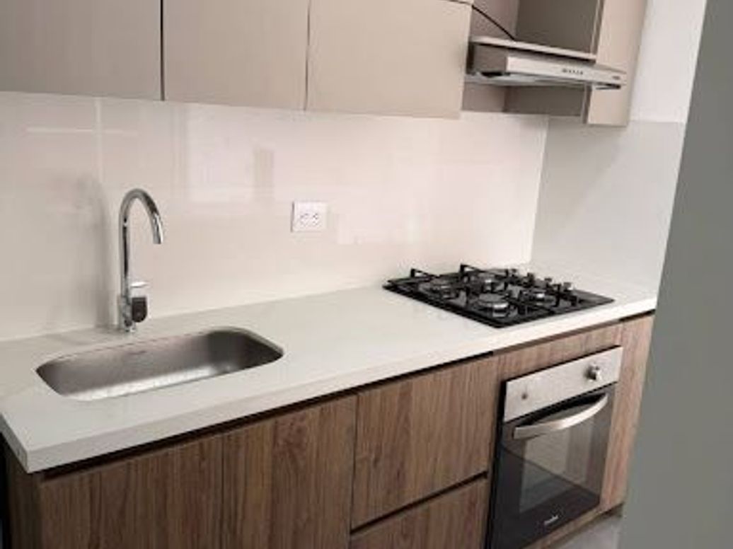 Apartamento de 3 alcobas en arriendo en Américas Central, Bogotá, 72 m² · foto 17 de 17