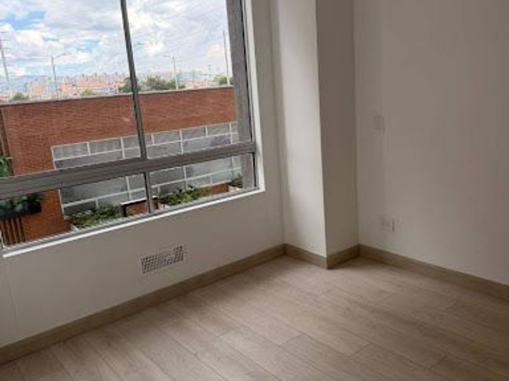 Apartamento de 3 alcobas en arriendo en Américas Central, Bogotá, 72 m² · foto 3 de 17