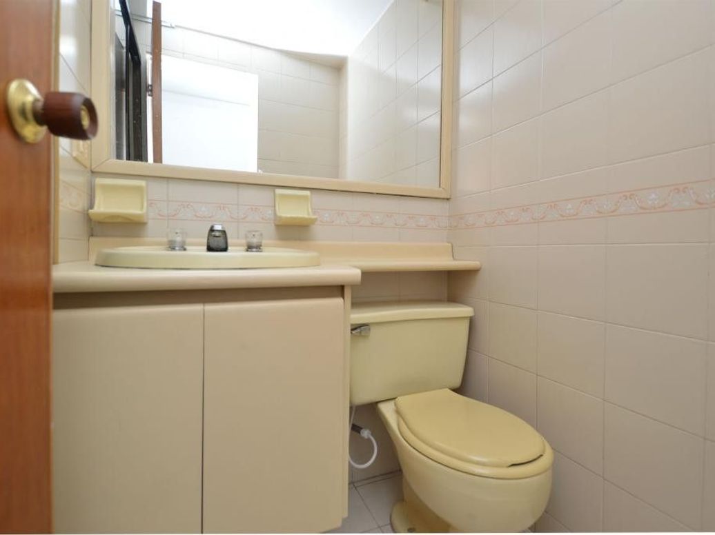 Apartamento de 2 alcobas en venta en San José Del Prado, Bogotá, 54 m² · foto 10 de 16