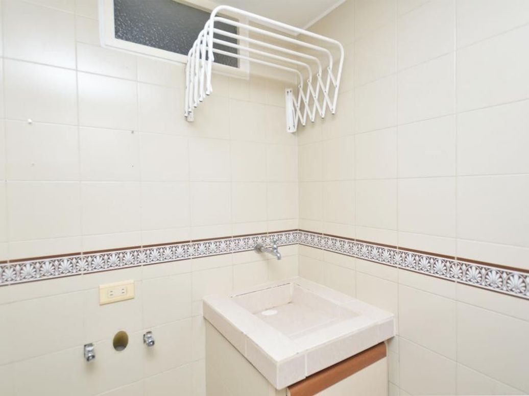 Apartamento de 2 alcobas en venta en San José Del Prado, Bogotá, 54 m² · foto 4 de 16