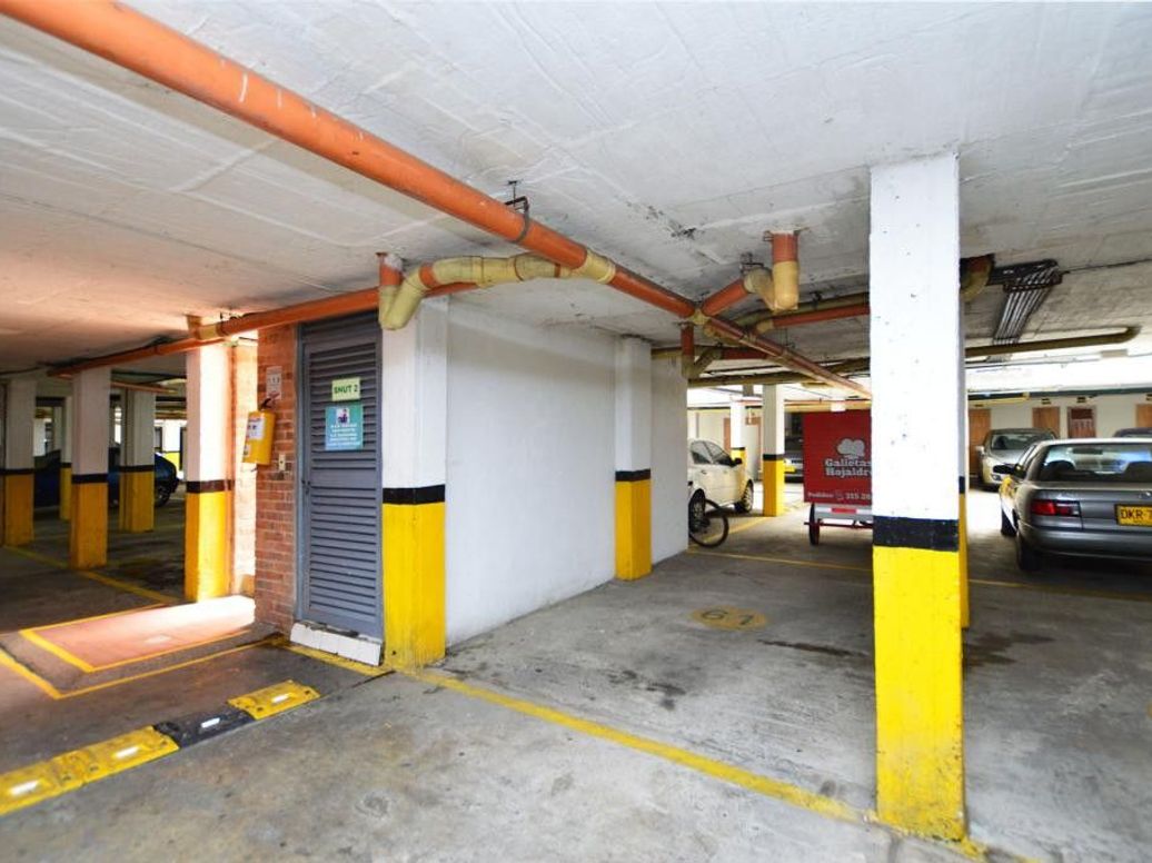 Apartamento de 2 alcobas en venta en San José Del Prado, Bogotá, 54 m² · foto 11 de 16