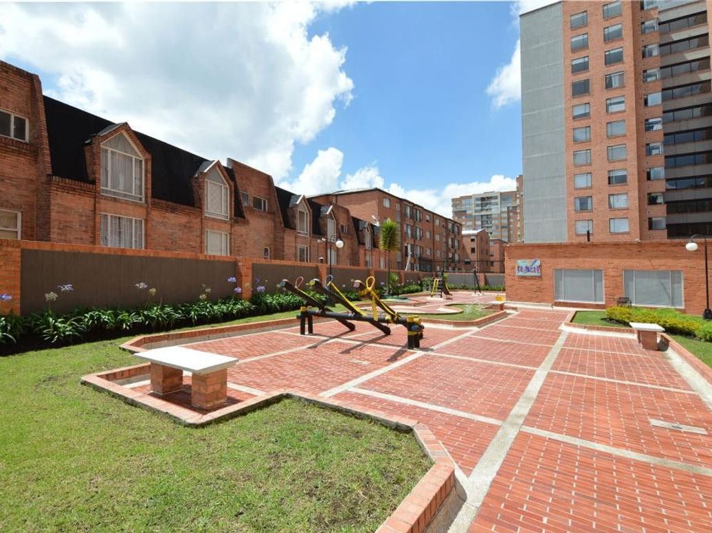 Apartamento de 2 alcobas en venta en San José Del Prado, Bogotá, 54 m² · foto 13 de 16