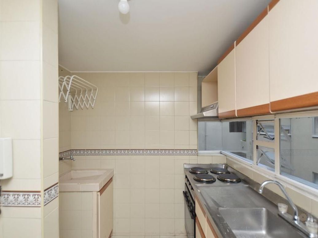 Apartamento de 2 alcobas en venta en San José Del Prado, Bogotá, 54 m² · foto 3 de 16