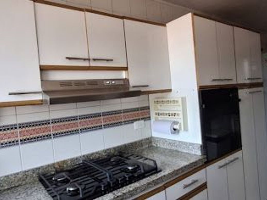 Apartamento de 3 alcobas en venta en Hayuelos, Bogotá, 88 m² · foto 9 de 20
