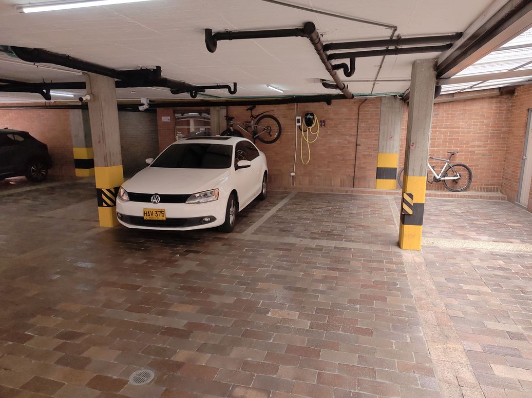 Apartamento de 3 alcobas en venta en Santa Bibiana, Bogotá, 171 m² · foto 18 de 19