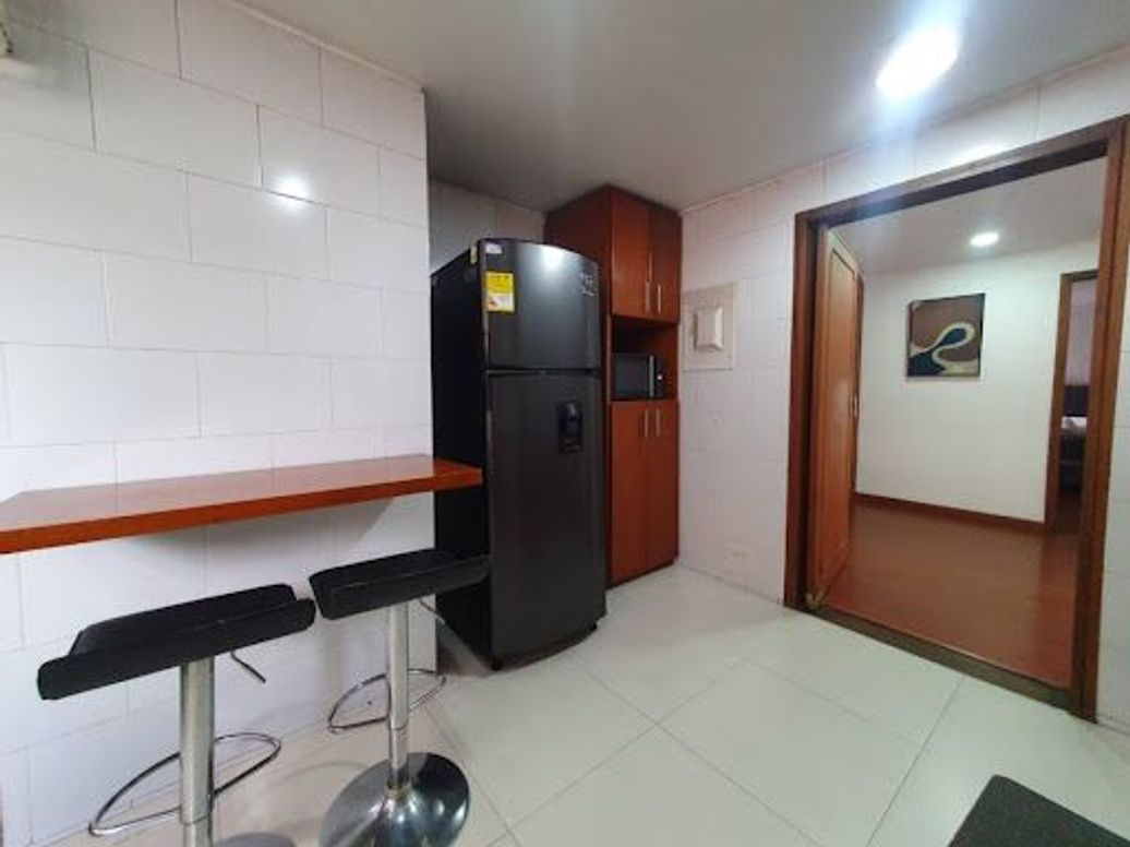 Apartamento de 3 alcobas en arriendo en Santa Bibiana, Bogotá, 131 m² · foto 3 de 20