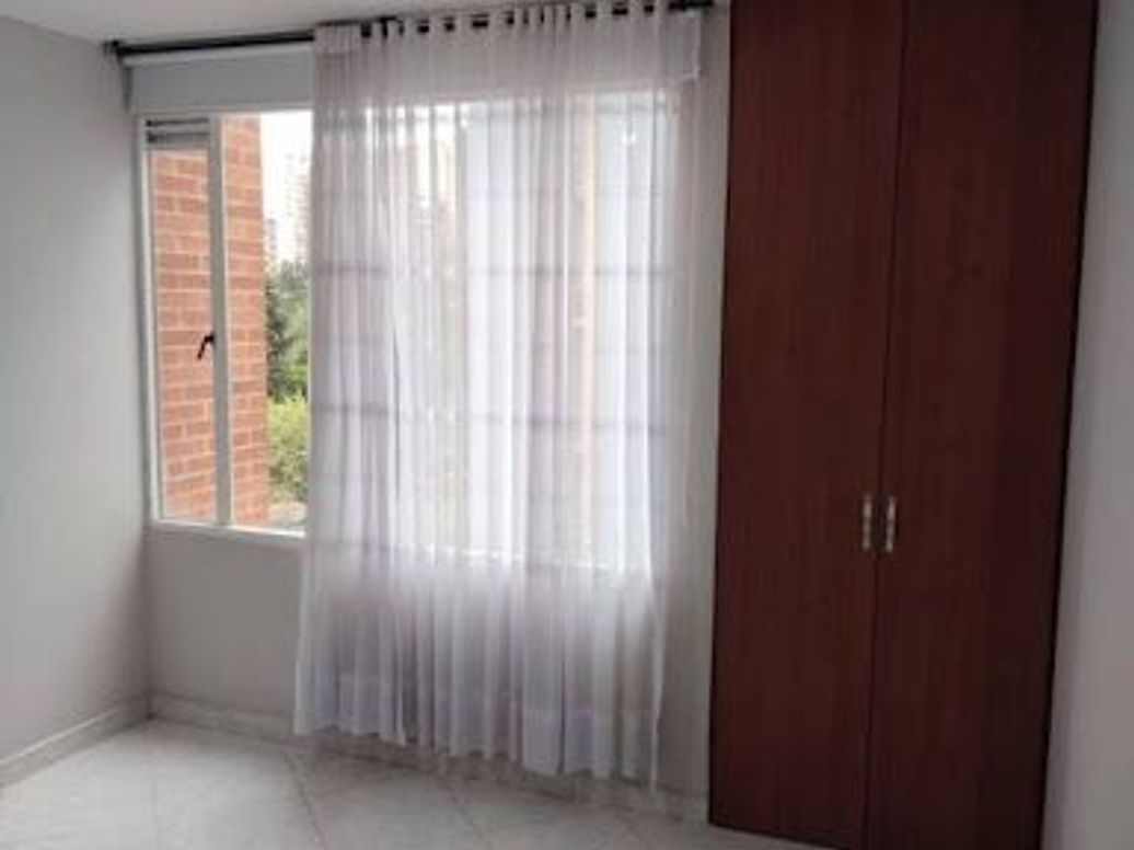 Apartamento de 2 alcobas en arriendo en Mazurén, Bogotá, 50 m² · foto 10 de 16