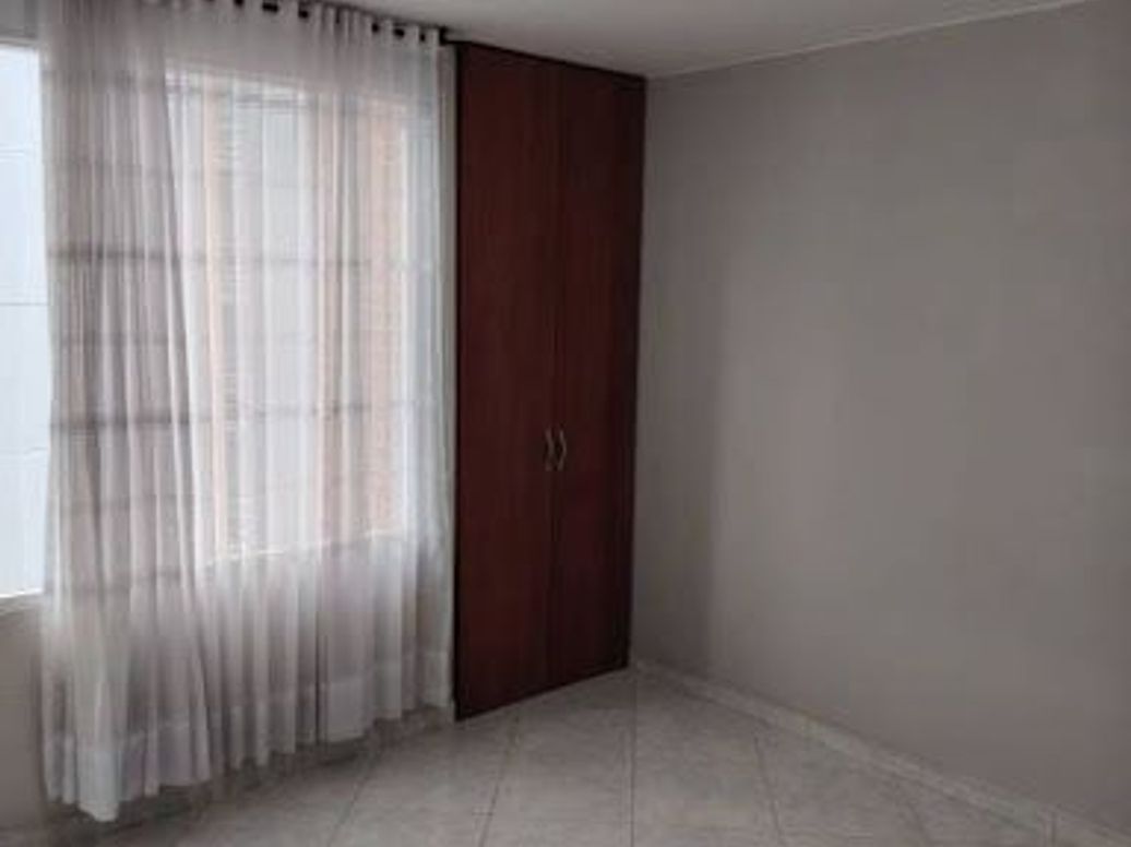 Apartamento de 2 alcobas en arriendo en Mazurén, Bogotá, 50 m² · foto 12 de 16