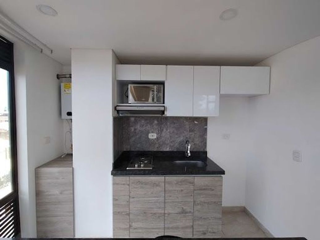 Apartaestudio en arriendo en San Fernando, Bogotá, 28 m² · foto 10 de 20