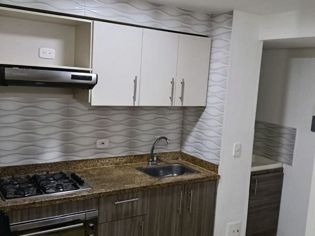 Apartamento de 3 alcobas en arriendo en Tibana, Bogotá, 54 m² · foto 2 de 13