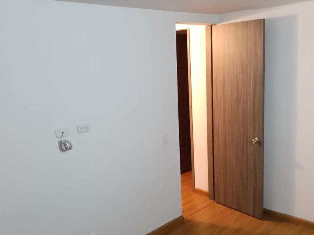 Apartamento de 3 alcobas en arriendo en Tibana, Bogotá, 54 m² · foto 11 de 13