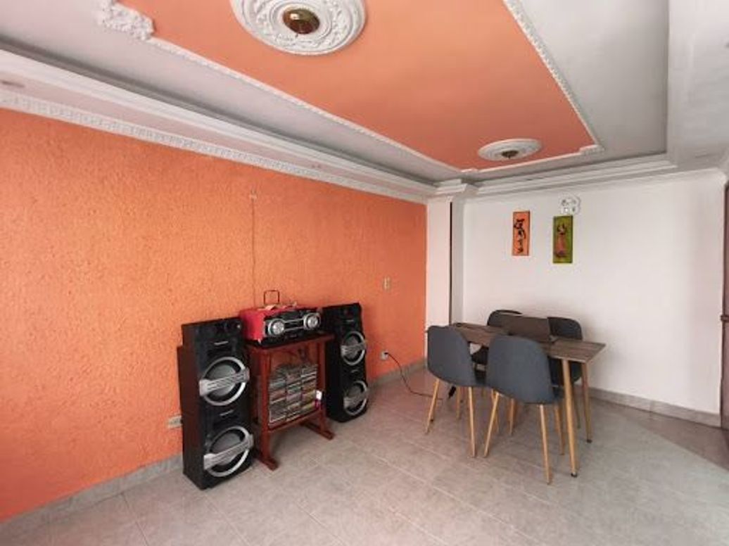 Casa de 3 alcobas en venta en Suba Centro, Bogotá, 84 m² · foto 5 de 20