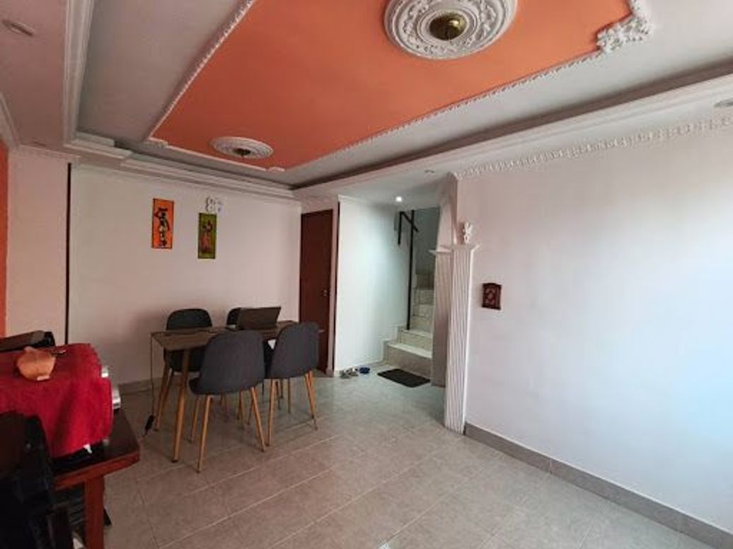 Casa de 3 alcobas en venta en Suba Centro, Bogotá, 84 m² · foto 4 de 20