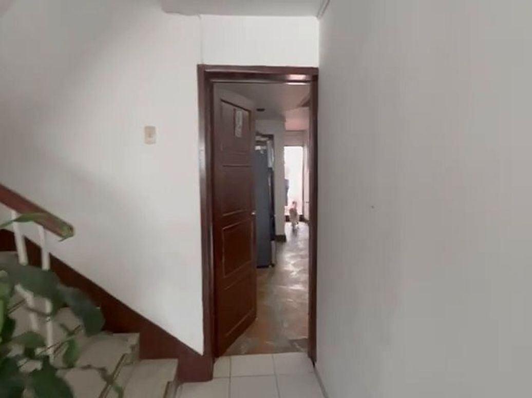 Casa de 5 alcobas en venta en Bellavista Occidental, Bogotá, 202 m² · foto 3 de 16