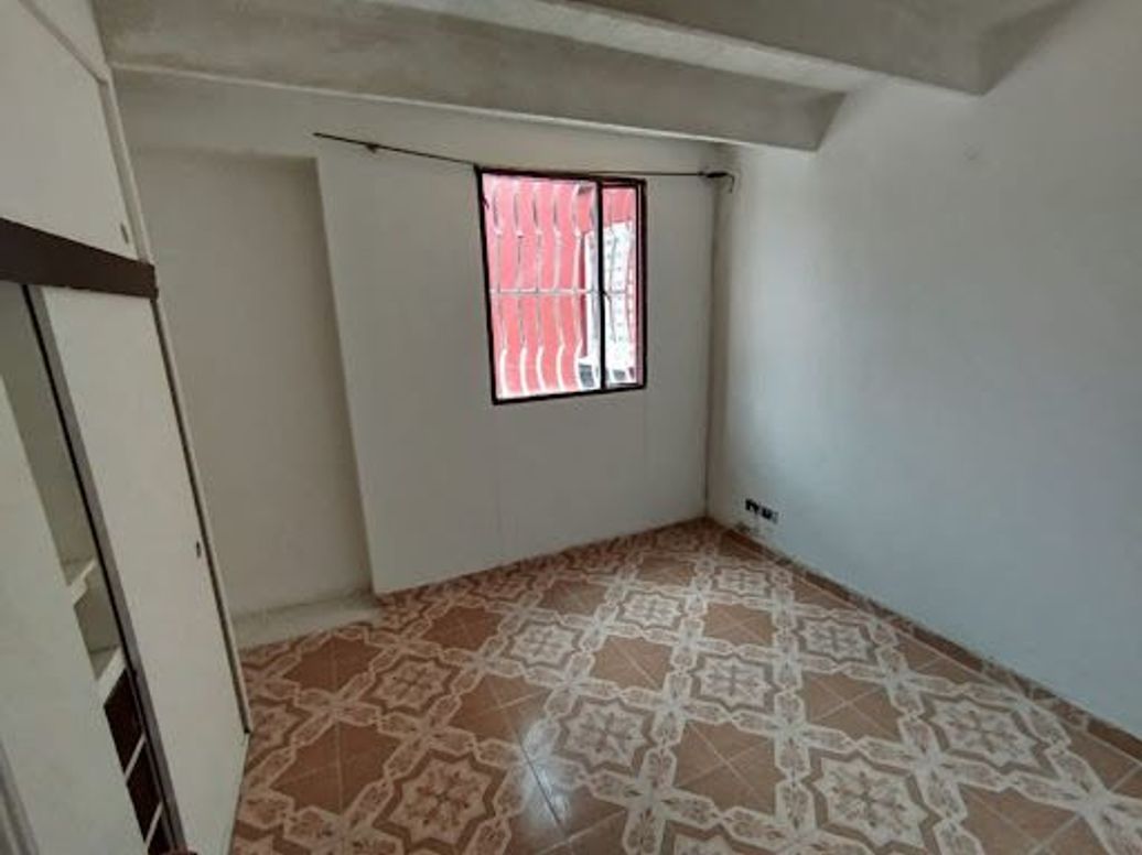 Casa de 4 alcobas en venta en Villas De Granada, Bogotá, 94 m² · foto 16 de 20