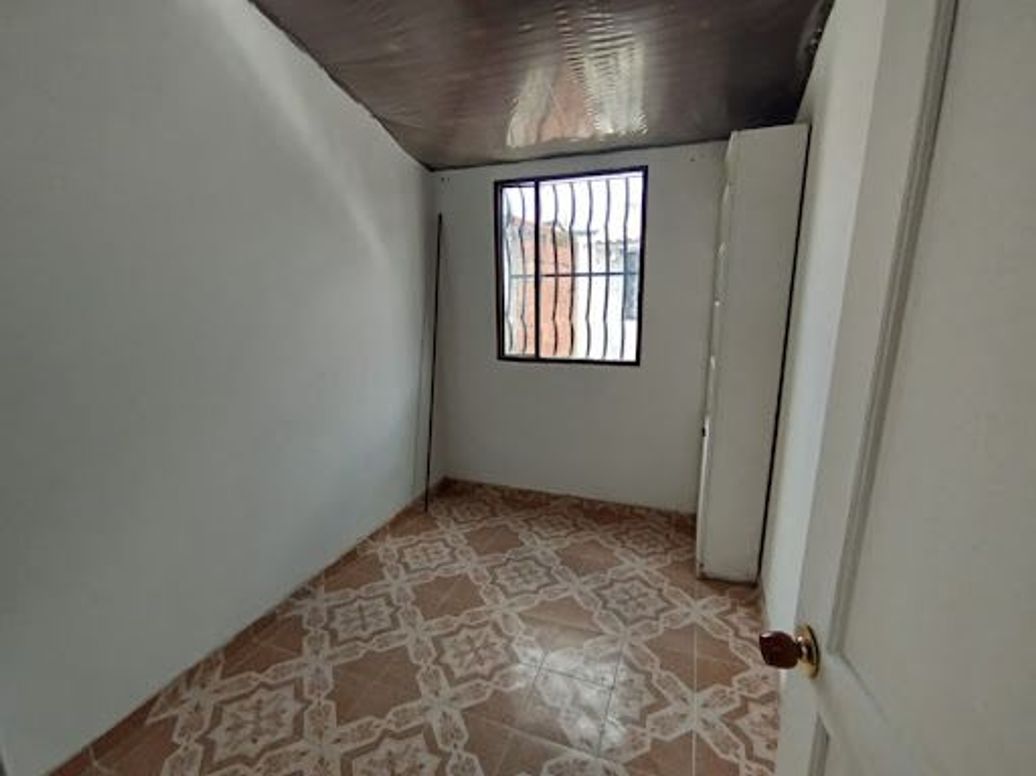Casa de 4 alcobas en venta en Villas De Granada, Bogotá, 94 m² · foto 20 de 20