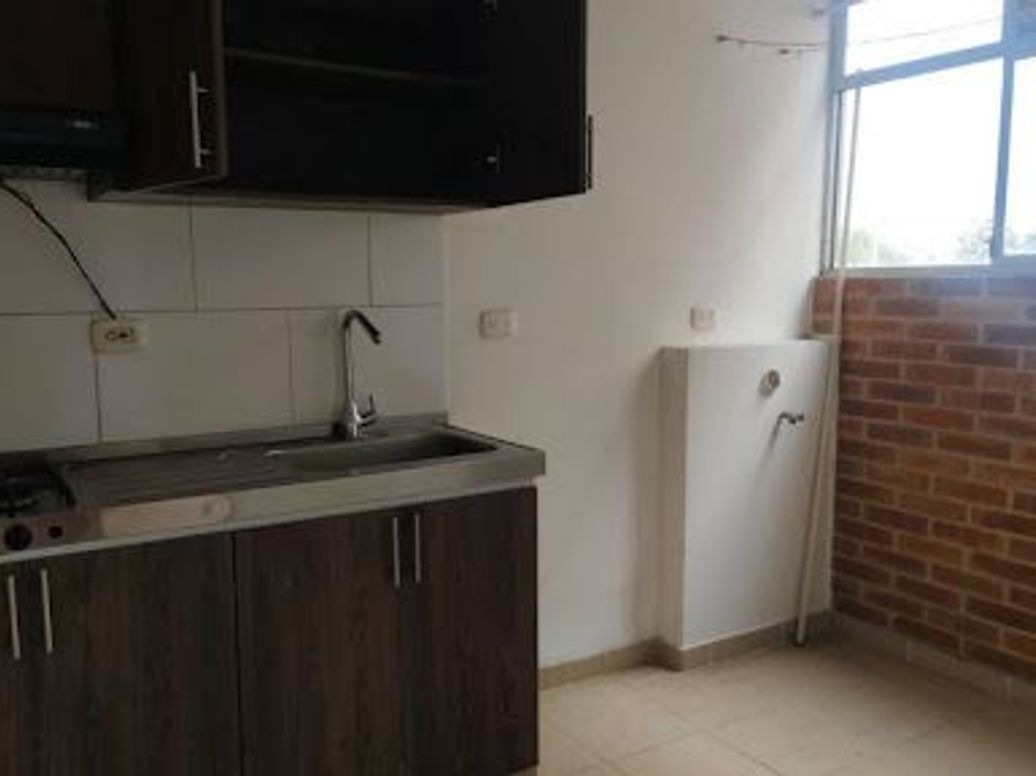 Apartaestudio en arriendo en Engativa Centro, Bogotá, 42 m² · foto 7 de 17