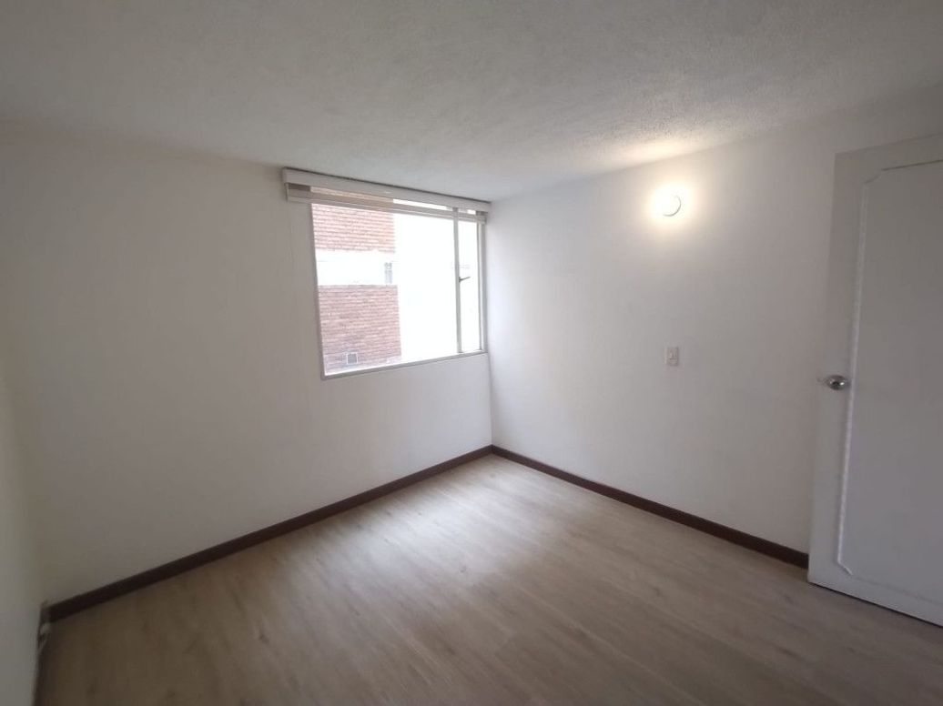 Apartamento de 3 alcobas en arriendo en Madelena I Y Ii, Bogotá, 67 m² · foto 7 de 12