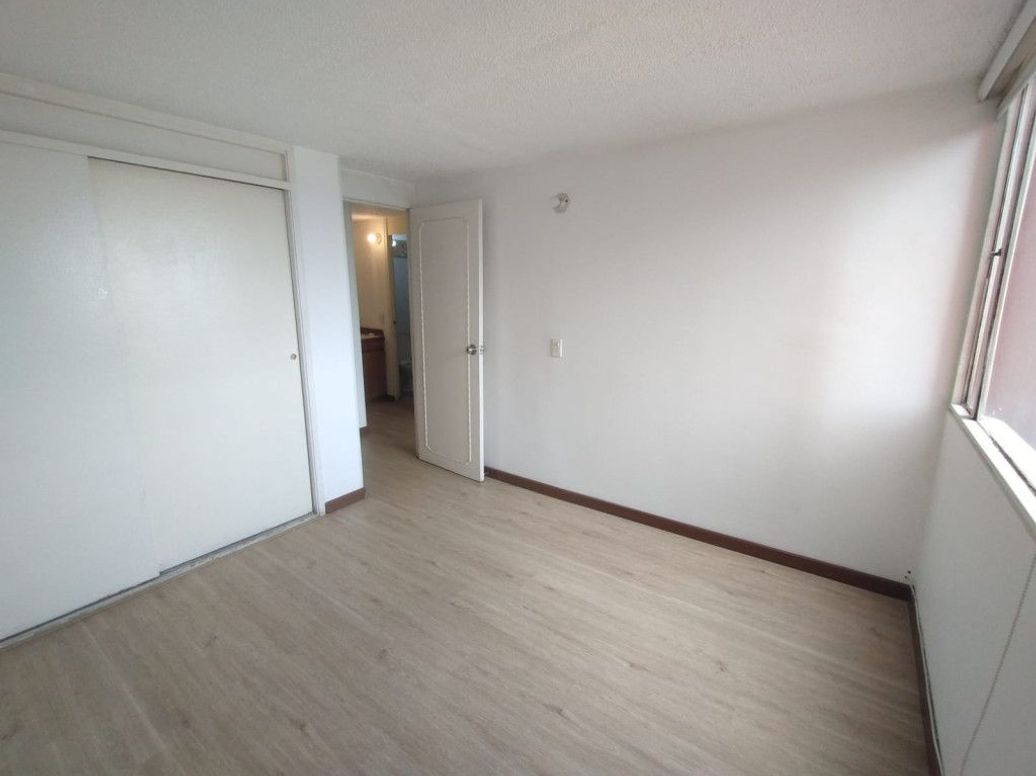 Apartamento de 3 alcobas en arriendo en Madelena I Y Ii, Bogotá, 67 m² · foto 6 de 12