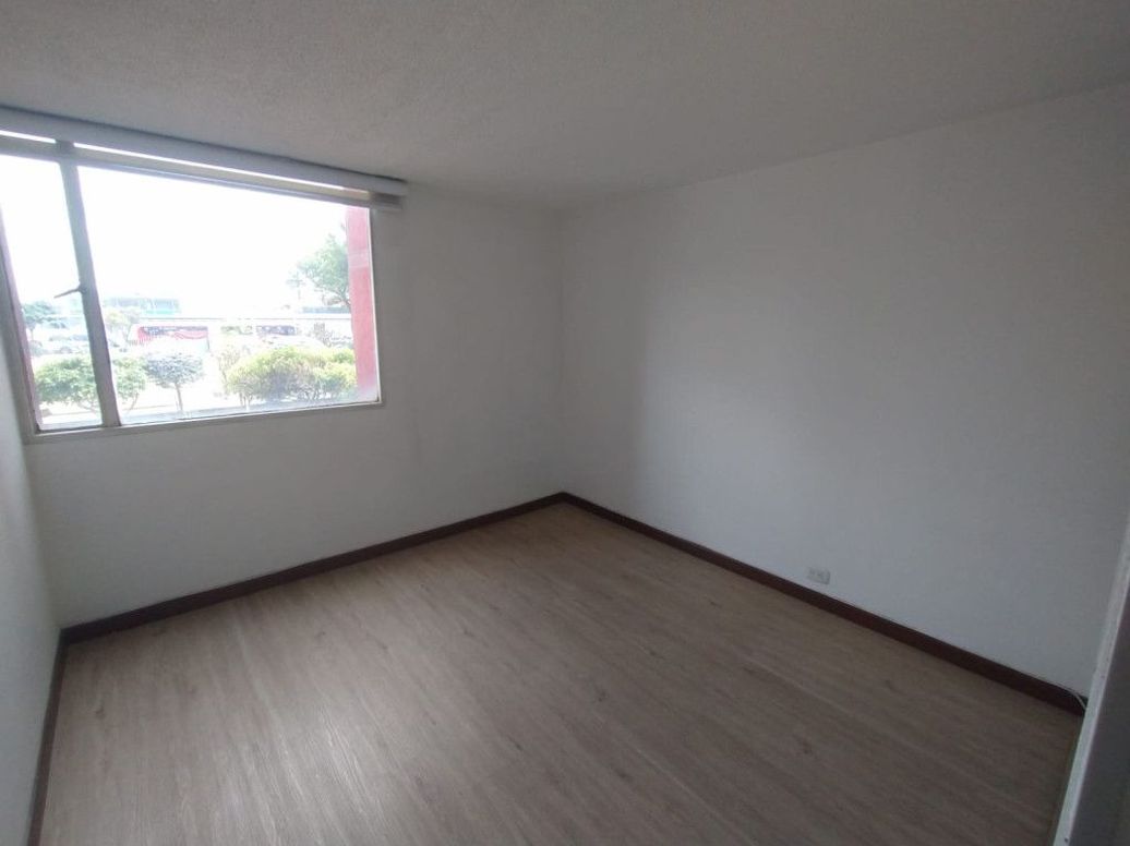 Apartamento de 3 alcobas en arriendo en Madelena I Y Ii, Bogotá, 67 m² · foto 9 de 12