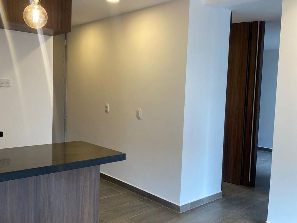 Apartamento de 2 alcobas en arriendo en El Plan, Bogotá, 38 m² · foto 10 de 20