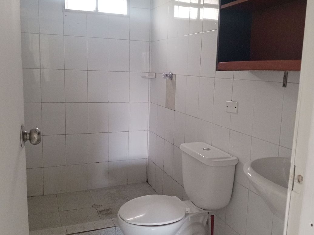 Apartamento de 2 alcobas en arriendo en Los Cerezos, Bogotá, 46 m² · foto 9 de 11