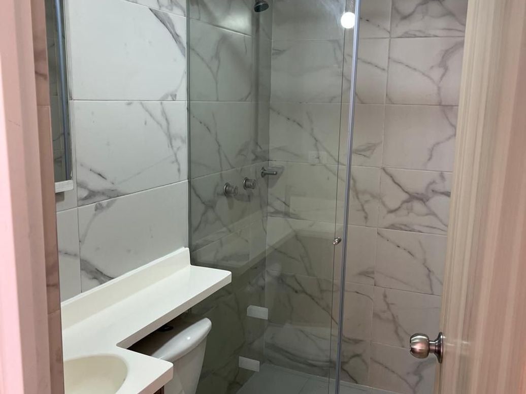 Apartaestudio en arriendo en Santander, Bogotá, 42 m² · foto 3 de 12