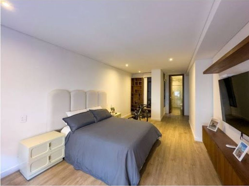 Apartamento de 3 alcobas en arriendo en Chicó Norte, Bogotá, 157 m² · foto 11 de 16