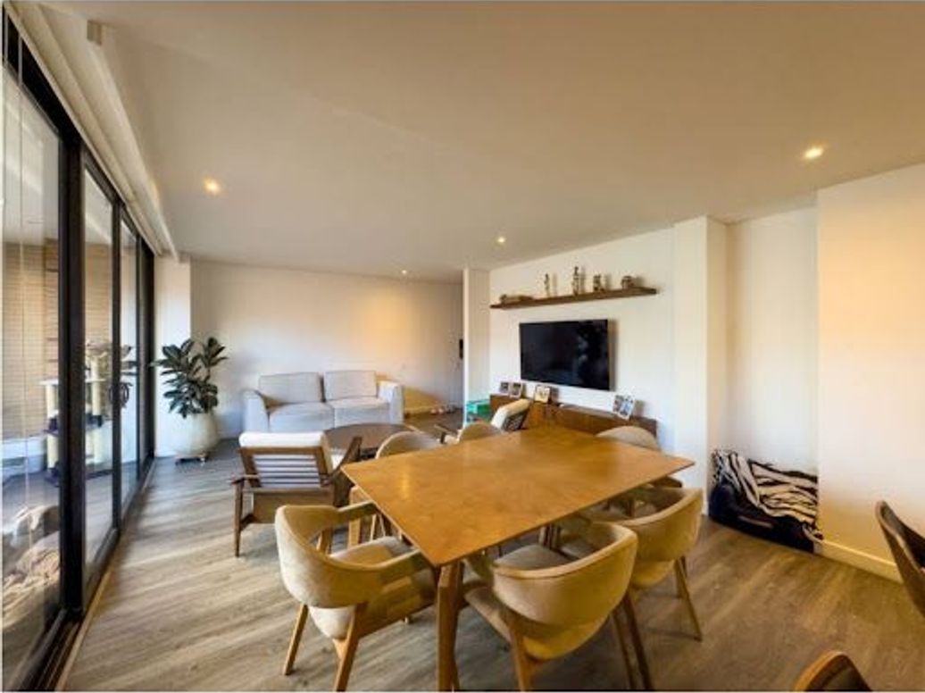 Apartamento de 3 alcobas en arriendo en Chicó Norte, Bogotá, 157 m² · foto 4 de 16