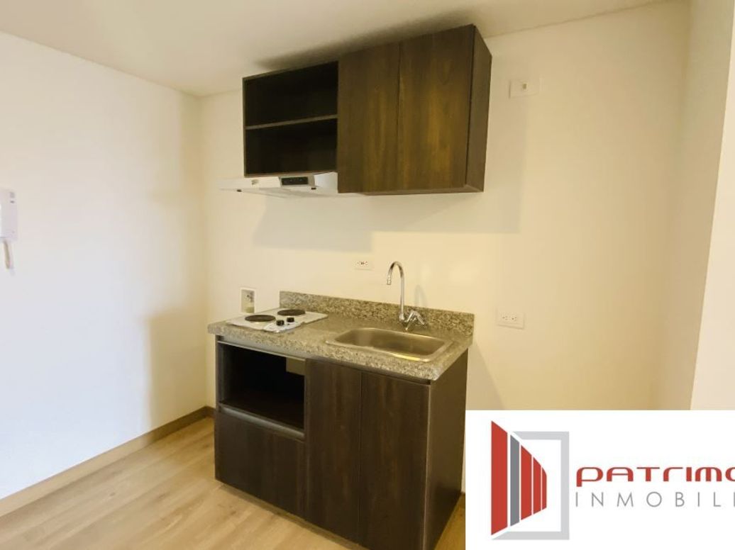 Apartaestudio en arriendo en Chapinero Central, Bogotá, 32 m² · foto 2 de 13