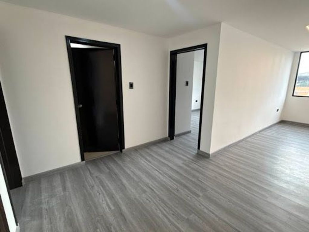 Apartamento de 3 alcobas en venta en Quinta Mutis, Bogotá, 105 m² · foto 12 de 20