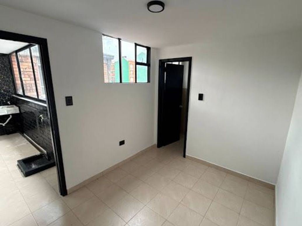 Apartamento de 3 alcobas en venta en Quinta Mutis, Bogotá, 105 m² · foto 5 de 20