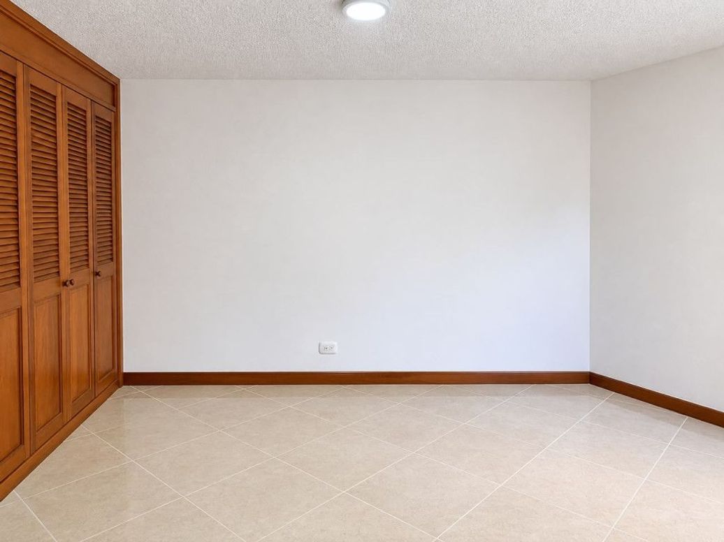 Apartamento de 2 alcobas en arriendo en Cedro Narvaez, Bogotá, 58 m² · foto 13 de 20