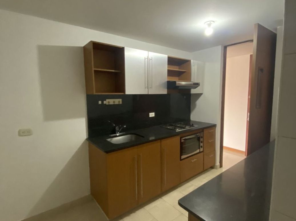 Apartamento de 3 alcobas en venta en Niza, Bogotá, 94 m² · foto 15 de 20