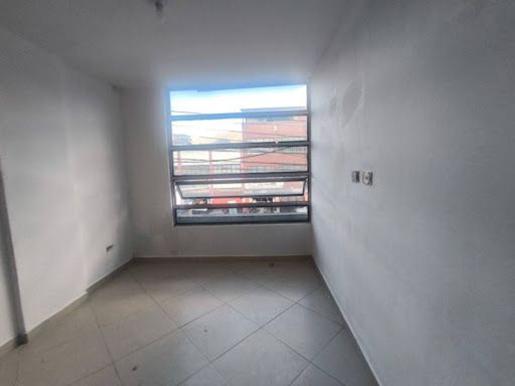 Apartamento de 2 alcobas en arriendo en Siete De Agosto, Bogotá, 45 m² · foto 10 de 10