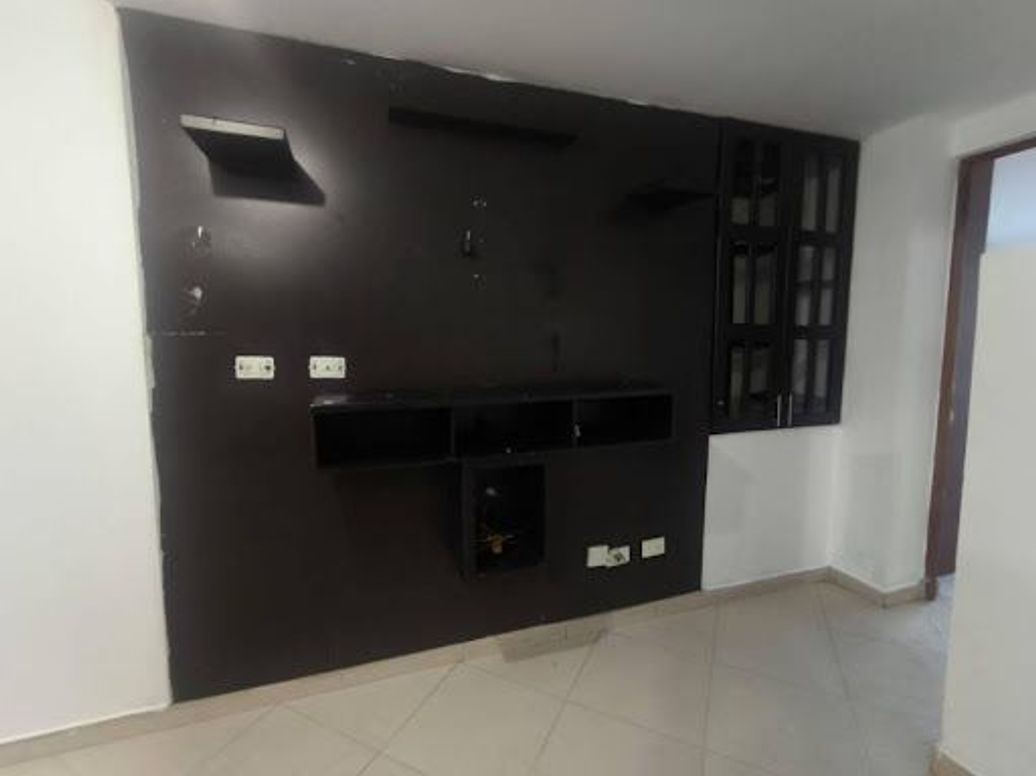 Apartamento de 2 alcobas en arriendo en Siete De Agosto, Bogotá, 45 m² · foto 6 de 10