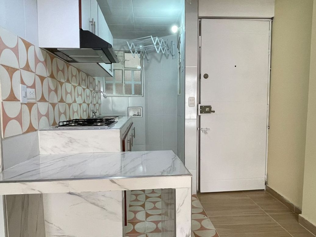 Apartaestudio en arriendo en Chapinero Norte, Bogotá, 26 m² · foto 8 de 10