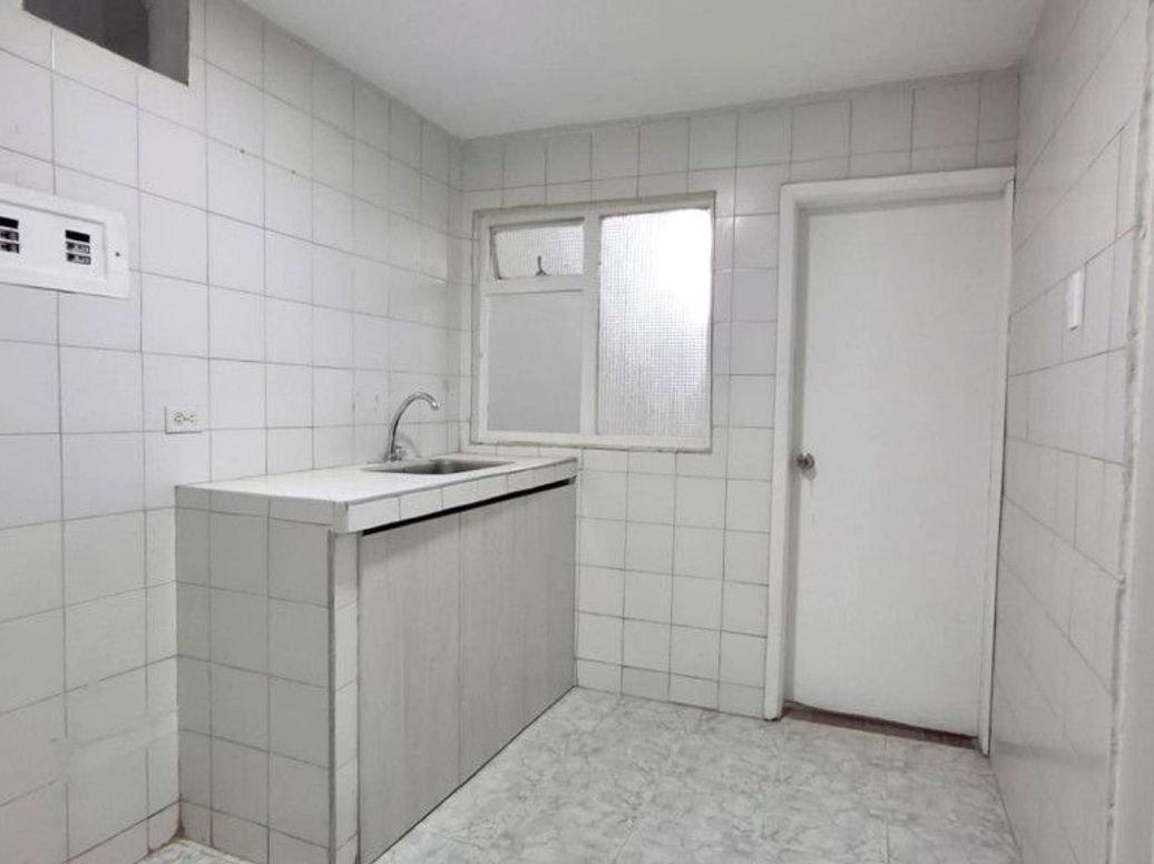 Apartamento de 3 alcobas en arriendo en Ub. Carvajal, Bogotá, 150 m² · foto 4 de 16