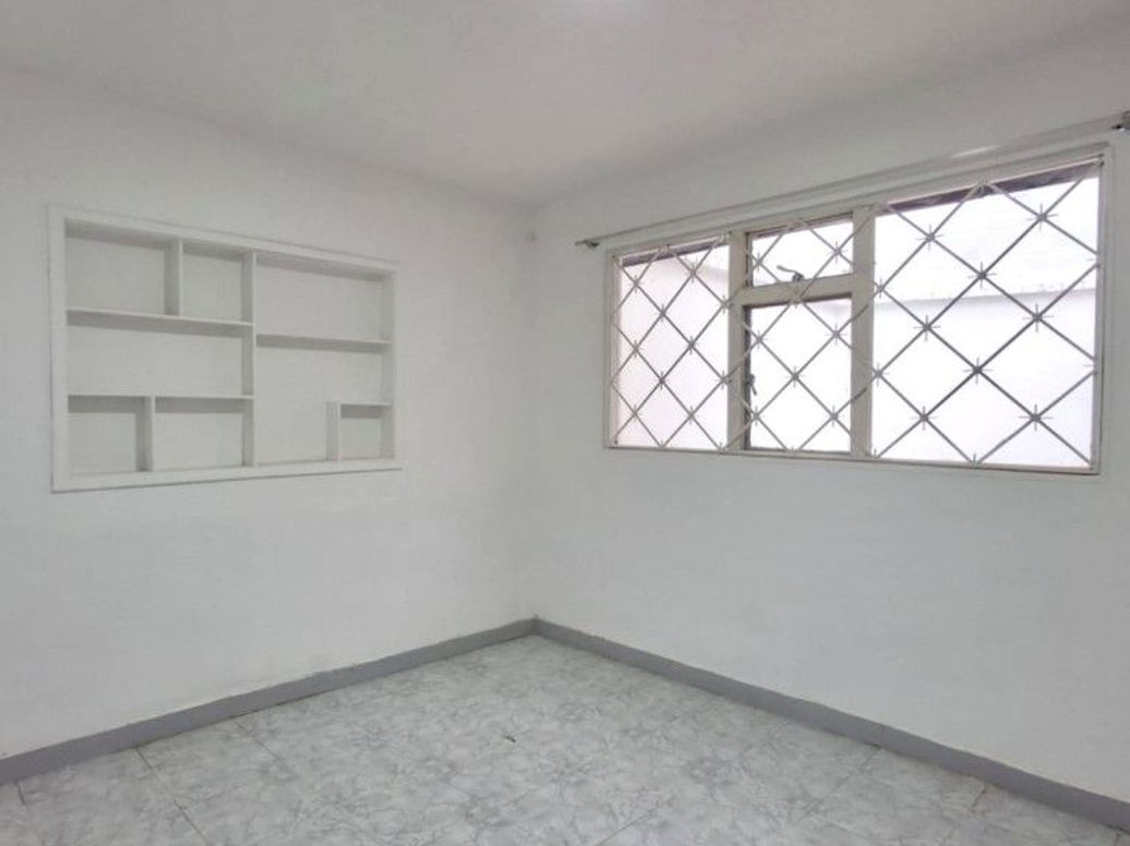 Apartamento de 3 alcobas en arriendo en Ub. Carvajal, Bogotá, 150 m² · foto 7 de 16